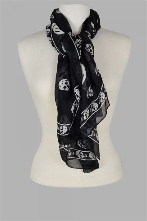 alexander mcqueen scarf china